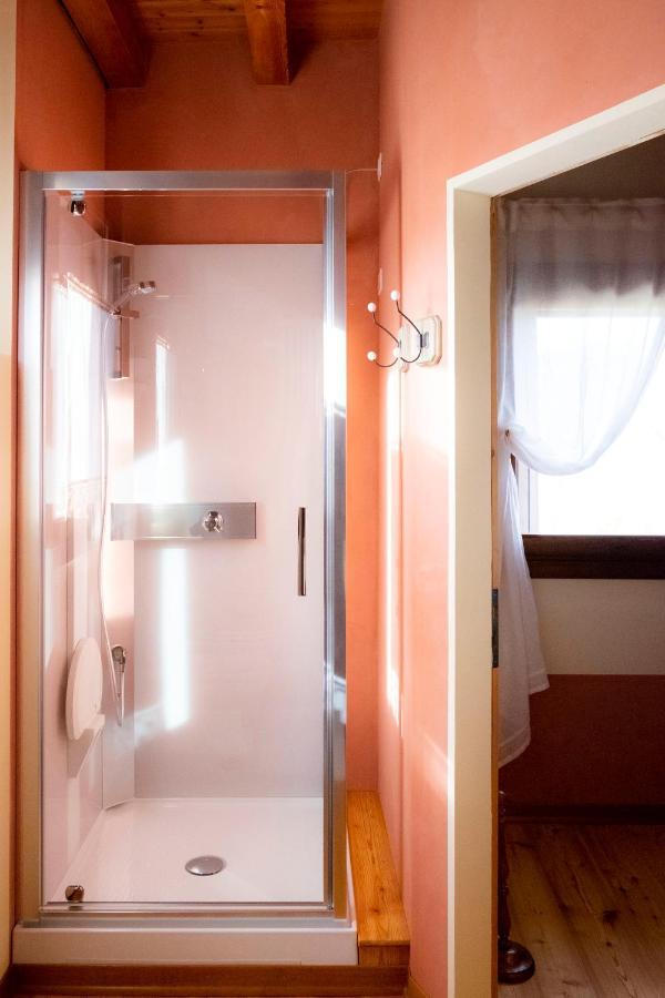 La Porta Accanto B&B San Vito di Leguzzano ภายนอก รูปภาพ