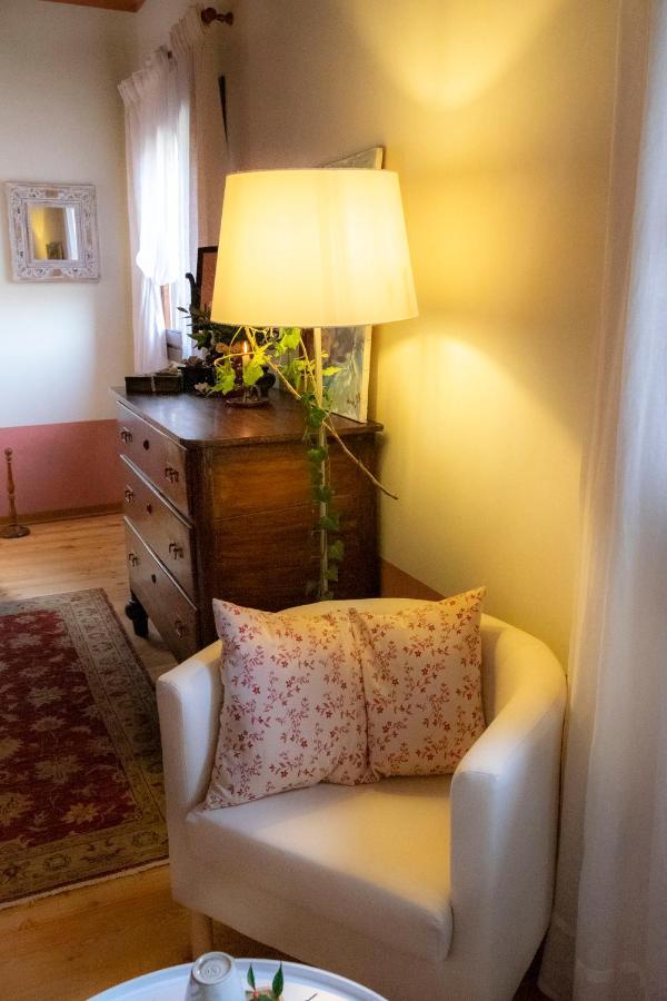La Porta Accanto B&B San Vito di Leguzzano ภายนอก รูปภาพ