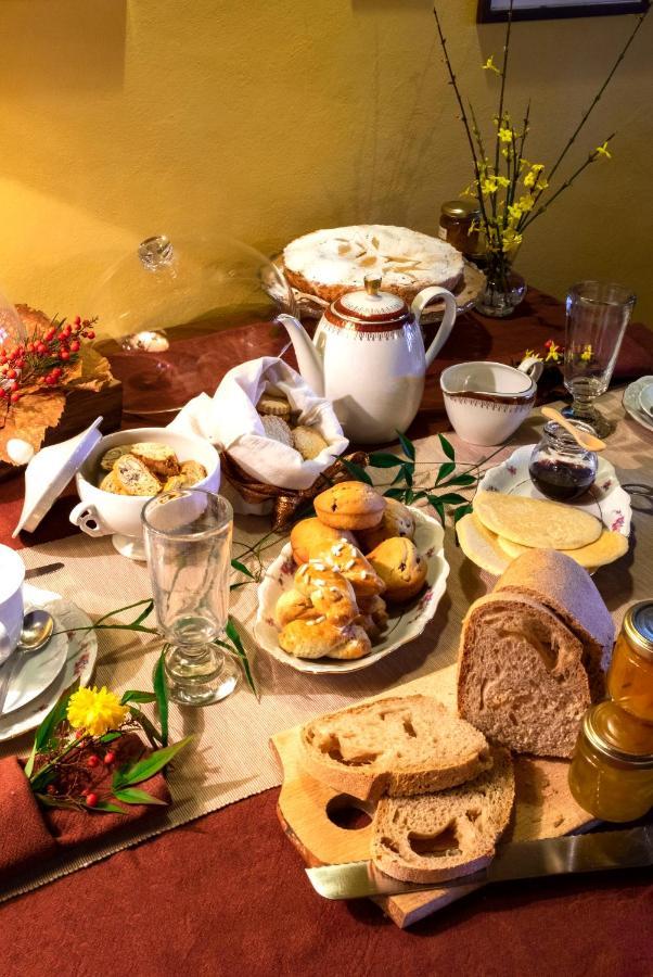 La Porta Accanto B&B San Vito di Leguzzano ภายนอก รูปภาพ